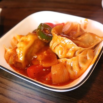 Veg C Momo