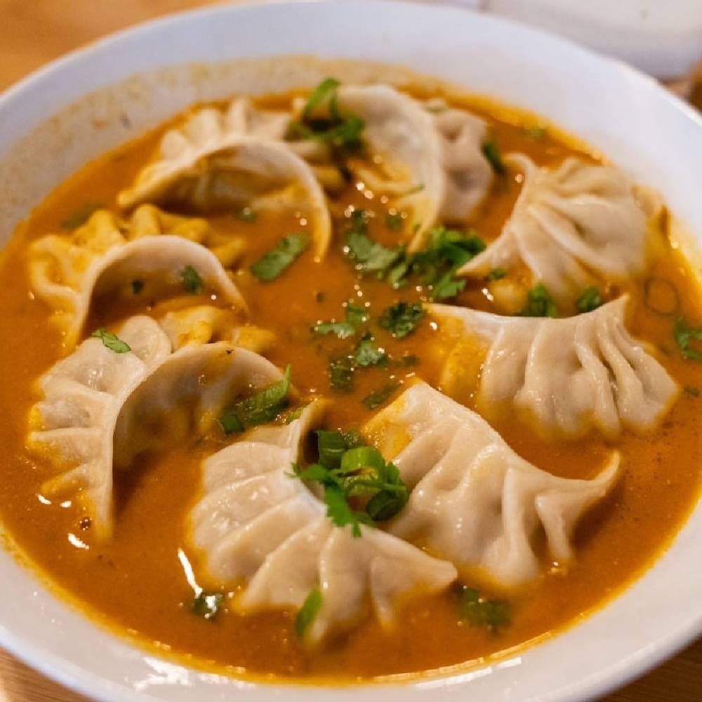 Veg Jhol Momo