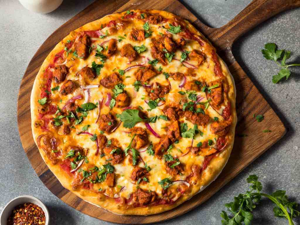 Chicken Tikki Pizza (Large)