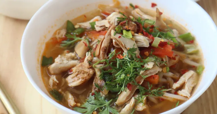 Chicken Thukpa