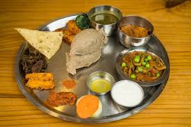 Veg Dhido Thakali Set