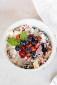 Fresh Fruits with Yoghurt Cream