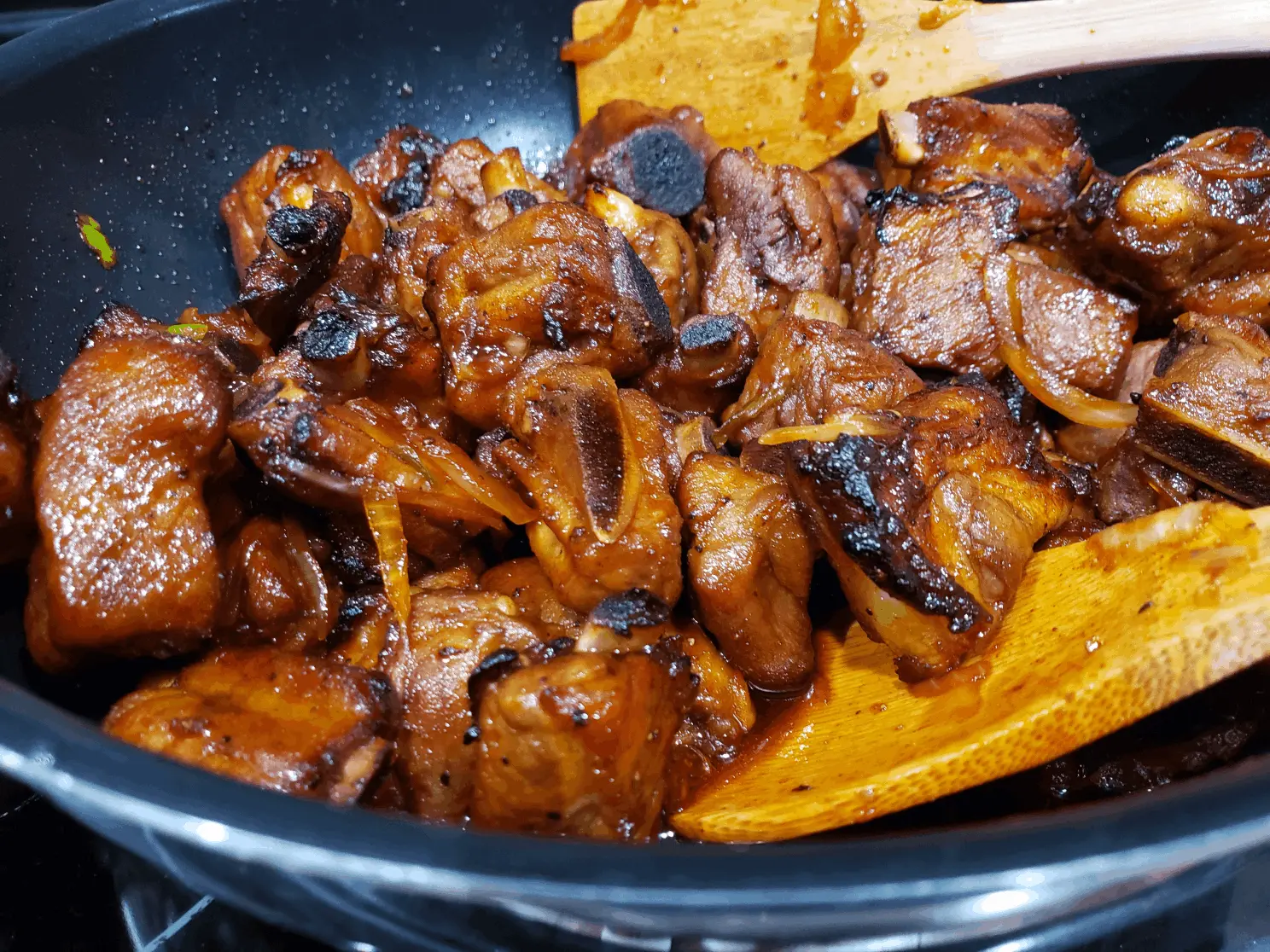 Yangnyum Dwaeji Galbi (양념돼지갈비)