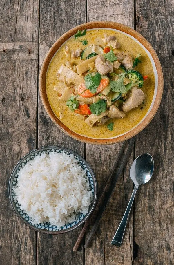 Chicken Thai Curry Green with Steam Rice