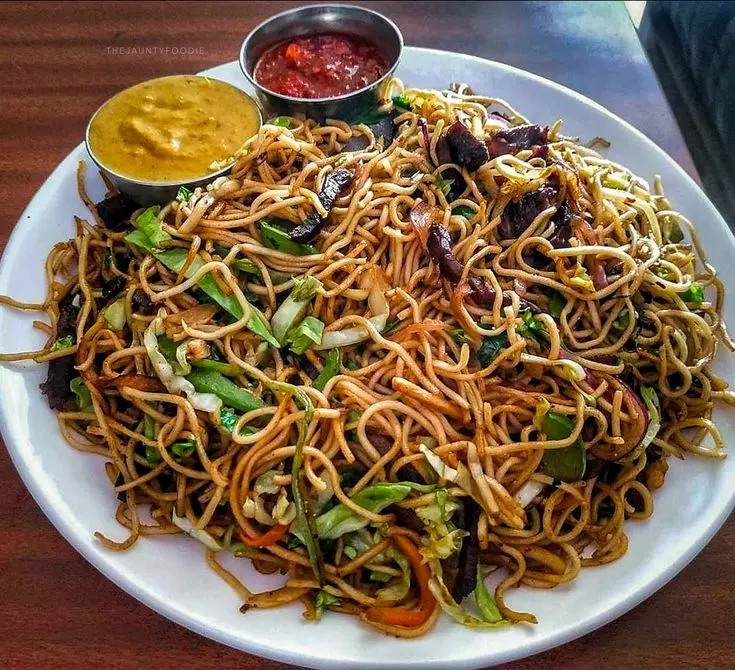 Buff Chowmein
