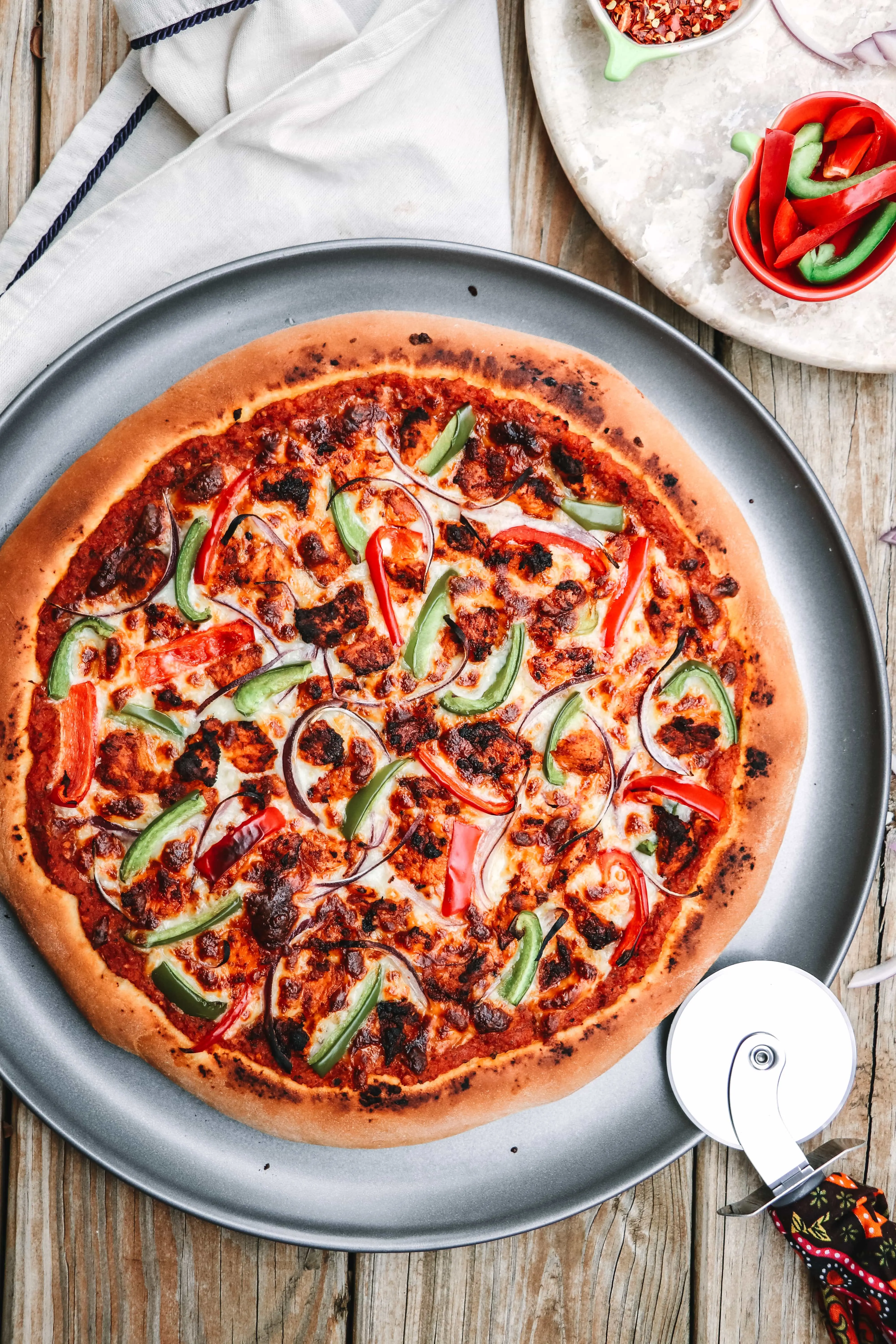 Hot Tandoori Pizza - 10 Inch 